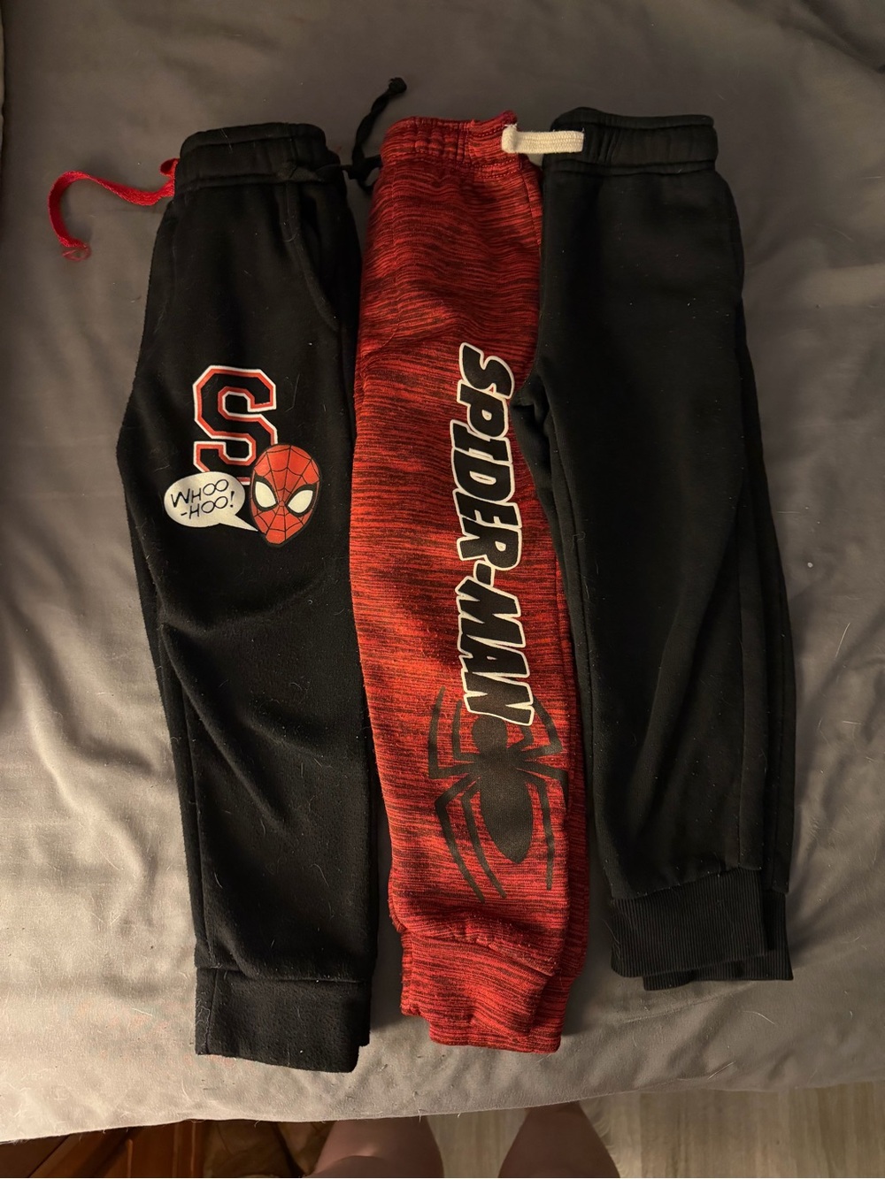 Spiderman Sweatpants 4T & Black Sweatpants 3T GUC